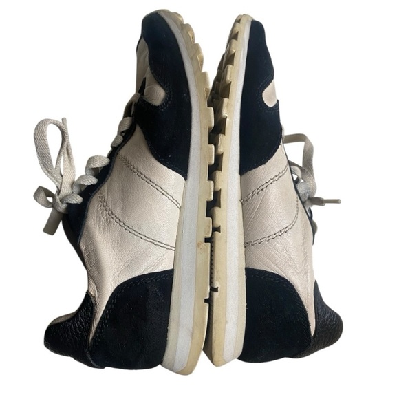 COACH C118 Runner I Size: 7.5B - Picture 5 of 16